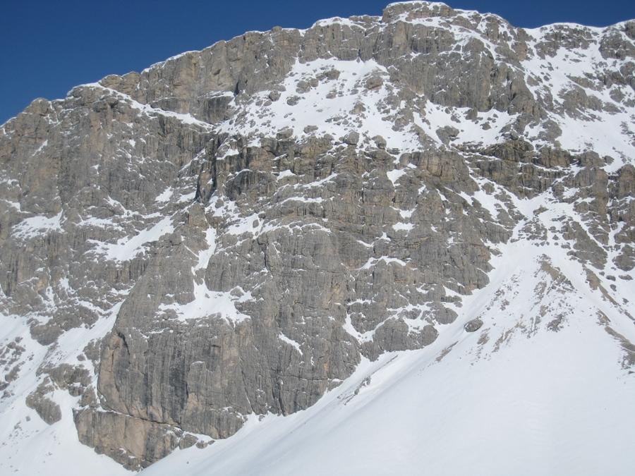Popoldne smo potipali še skalovje na drugi strani prelaza. cortina_lagazuoi