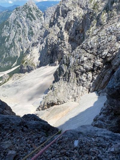 Grintovčev steber in severni raz Male Mojstrovke