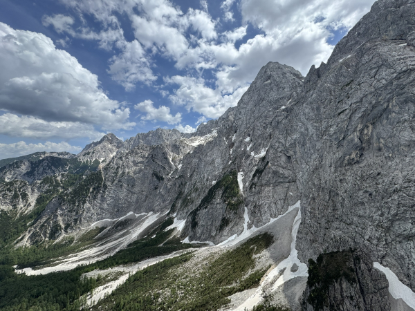 Lijak (VI+/VI-, 250m) v Rušici