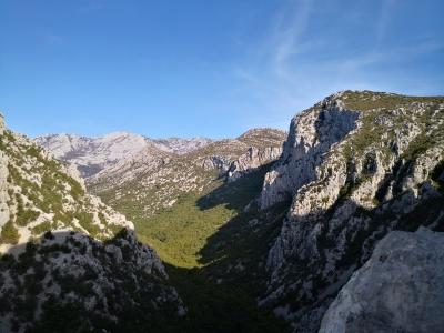 Paklenica z malo zamude