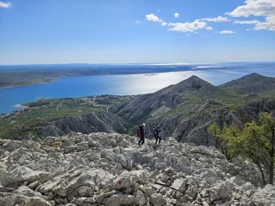 Paklenica, Biokovo in umetnost izogibanja prvomajski gneči