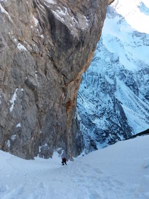 GRAPA MED VELIKO BABO IN LEDINSKIM VRHOM III70 st./40-60 st. 700 m