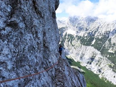 Steber revežev, V-/IV+, 500 m