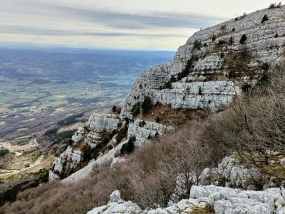 Pogled na steno ob sestopu